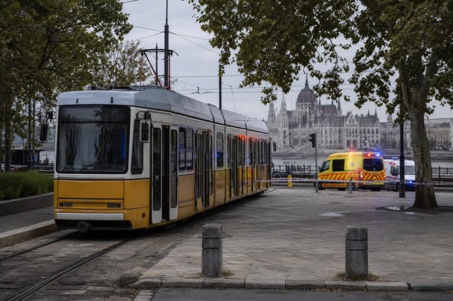 Meghalt a Batthyány téren elgázolt hatéves kisfiú