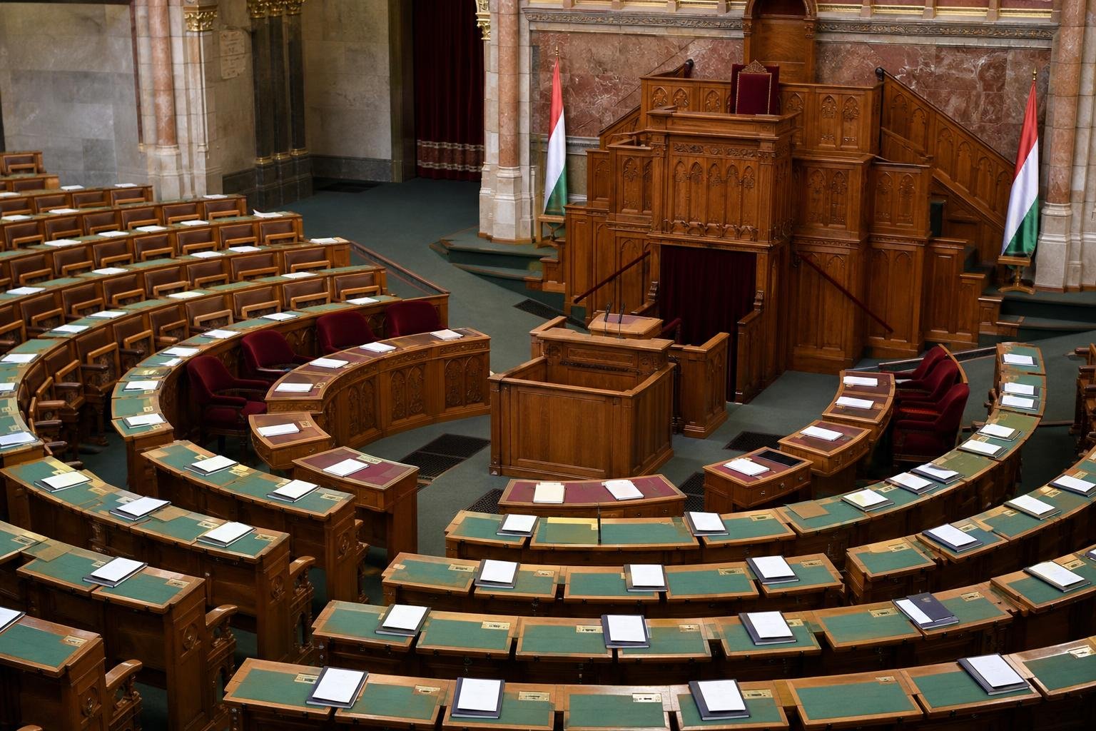Szekeres P&aacute;l lett a Fidesz-frakci&oacute; &uacute;j tagja