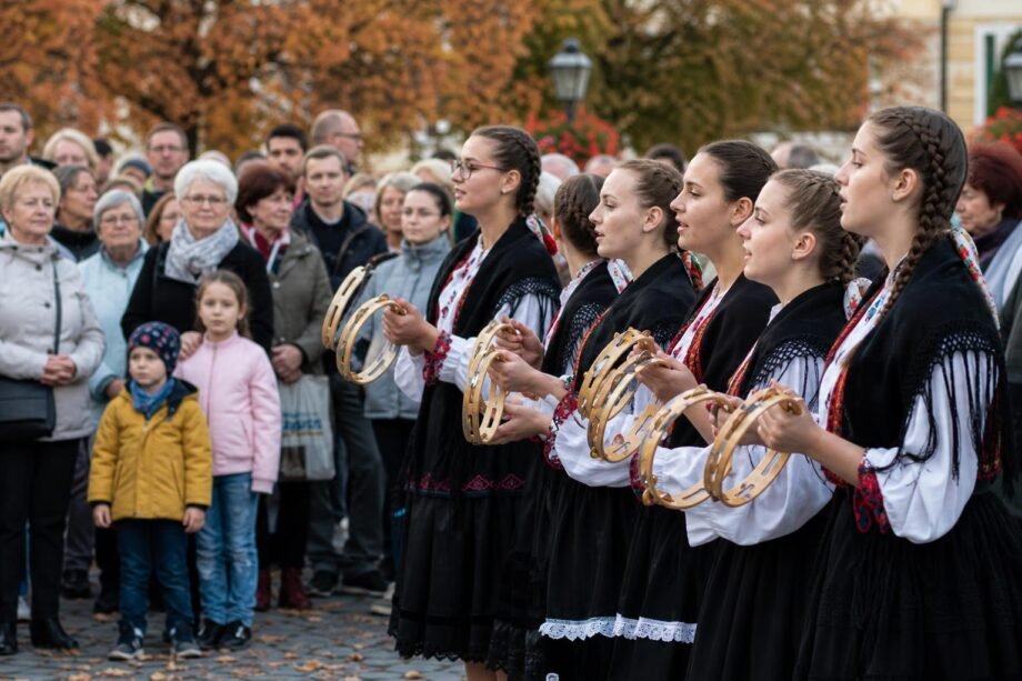 Magyar Péter videót osztott meg az október 23-i megemlékezésről, majd az ellenzéket bírálta
