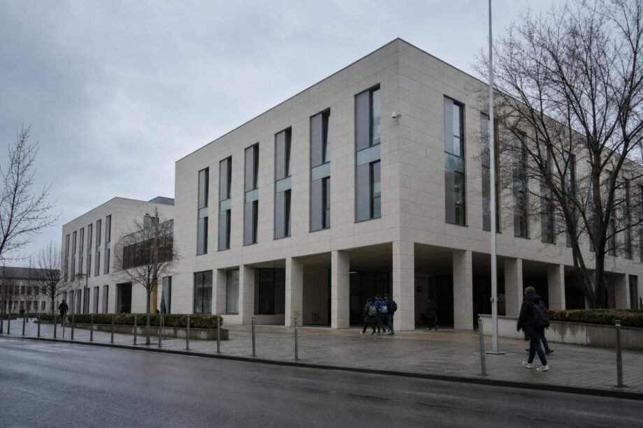 Több mint egymilliárd forintot kapott az MCC a Pallas Athéné Alapítványoktól